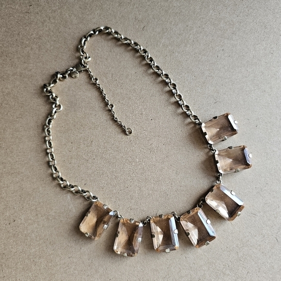 J CREW gold tone peach glass necklace - Picture 2 of 4